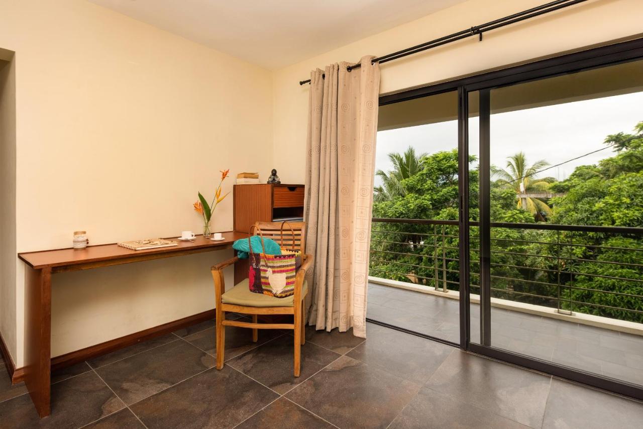 Happy Days Guest House Le Morne Exterior foto