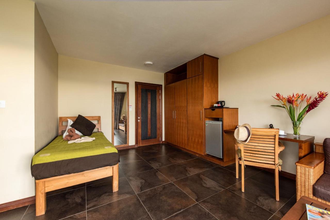 Happy Days Guest House Le Morne Exterior foto