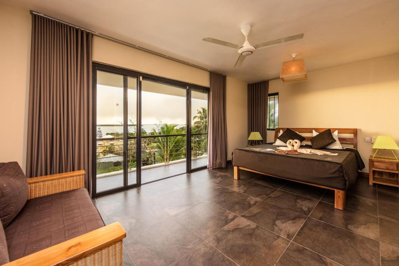 Happy Days Guest House Le Morne Exterior foto