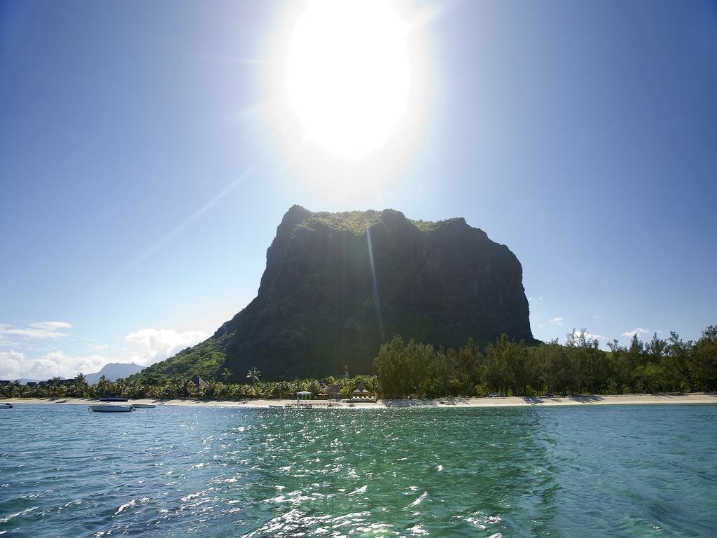 Happy Days Guest House Le Morne Exterior foto